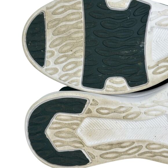 Fabletics The Everthing Sneaker Sparkling Forest Green - LIGHTWEIGHT - Picture 11 of 11